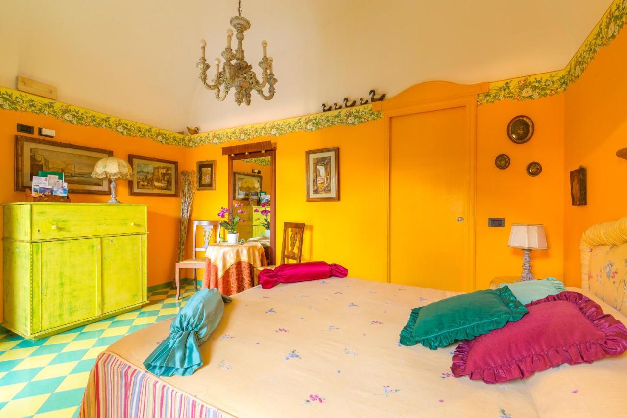Orchid Corner Guesthouse Meta Bagian luar foto