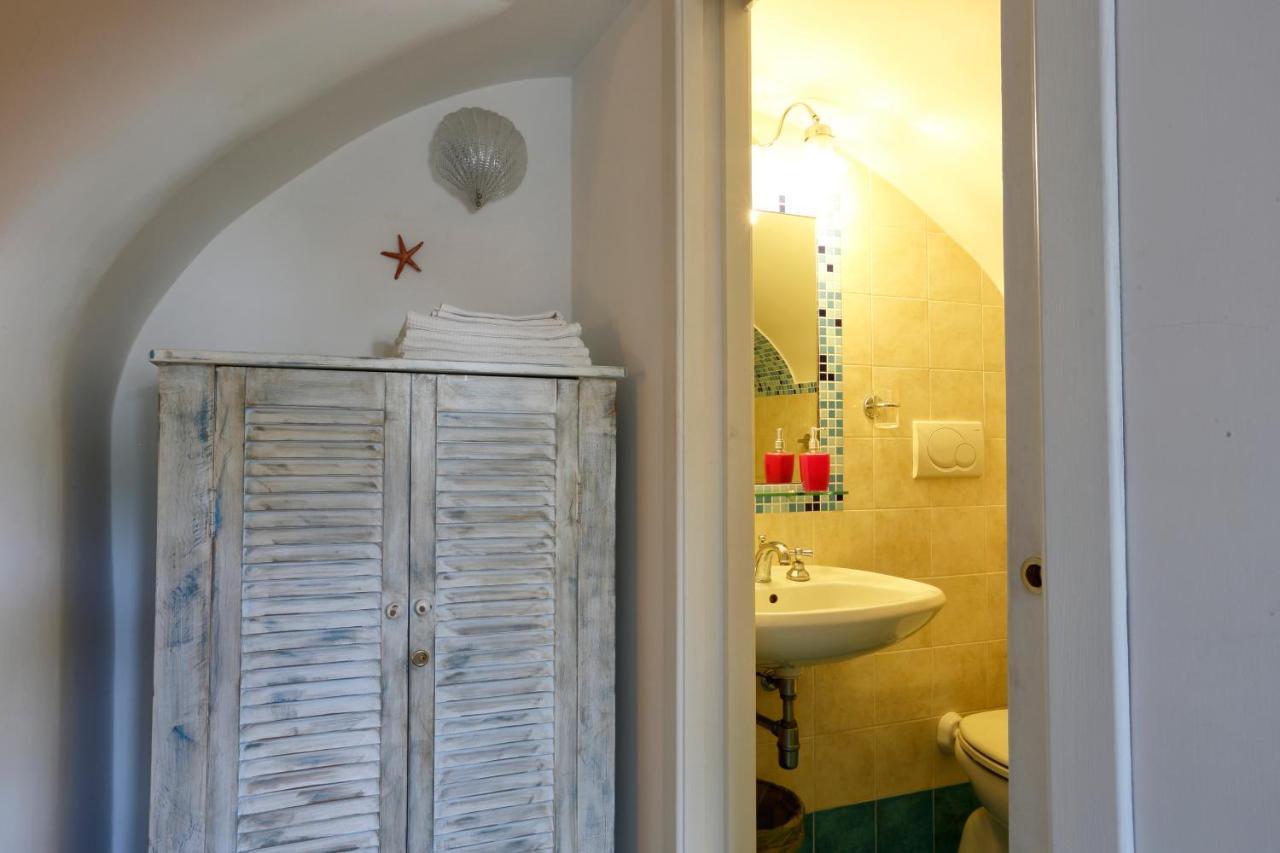 Orchid Corner Guesthouse Meta Bagian luar foto