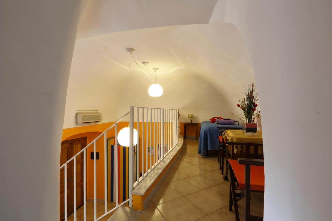 Orchid Corner Guesthouse Meta Bagian luar foto